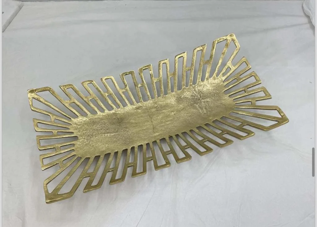 RIBBED RECTANGULAR TRAY